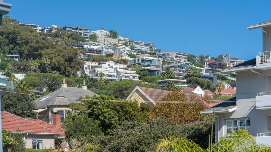 4 Bedroom Property for Sale in Bantry Bay Western Cape